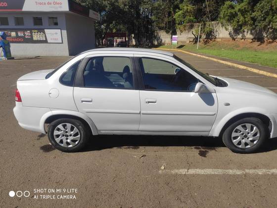 CHEVROLET CLASSIC 1.0 MPFI LS 8V FLEX 4P MANUAL CHEVROLET CLASSIC 1.0 MPFI LS 8V FLEX 4P MANUAL